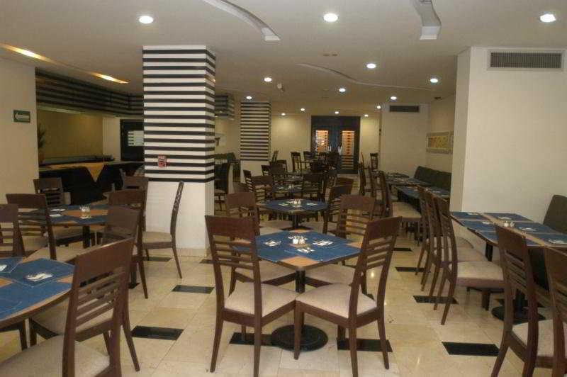 Hotel & Suites Pf Mexico City Restoran gambar